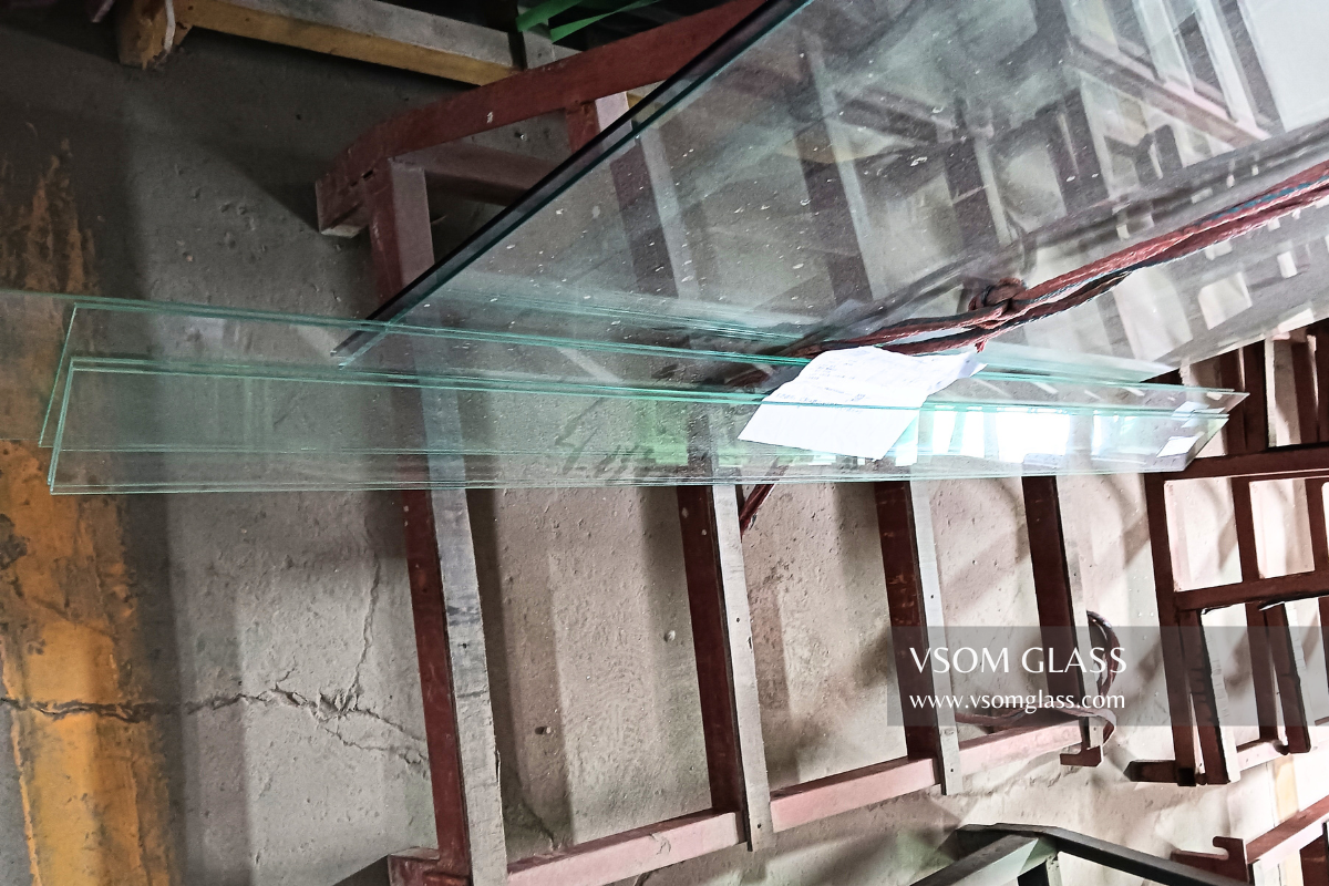 Clear Curved Tempered Glass (3) Clear Curved Tempered Glass