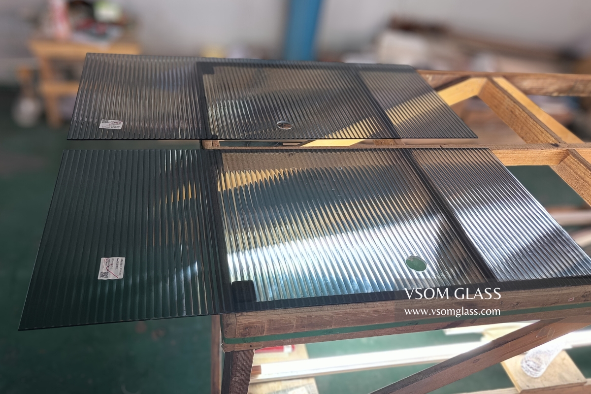 Ribbed Laser-Engraved Tempered Glass 3 Ribbed Laser-Engraved Tempered Glass