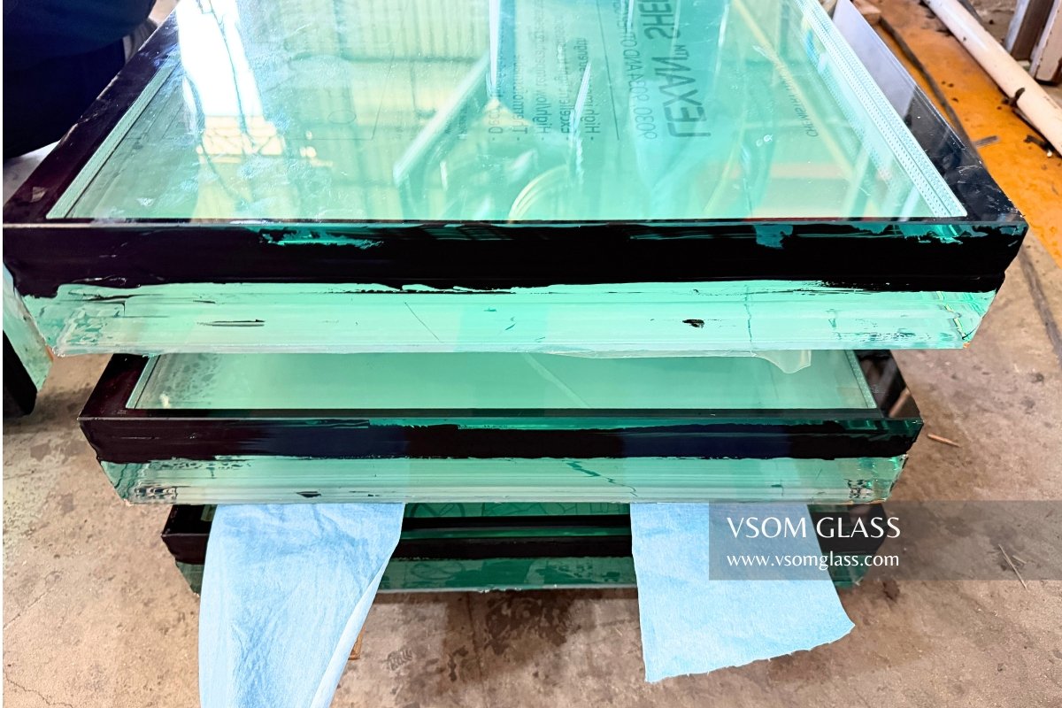 Bullet-Resistant Laminated Glass Bullet-Resistant Laminated Glass