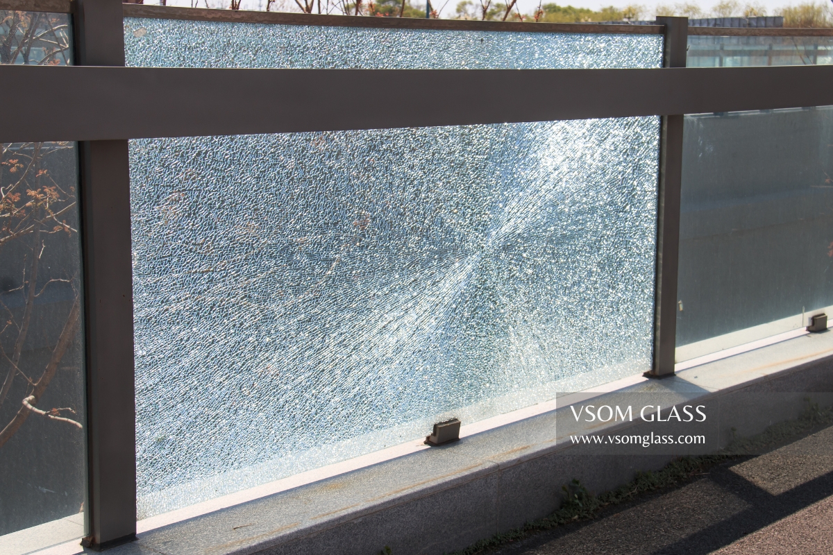 Security Laminated Glass Breakage Pattern2 Security Laminated Glass Breakage Pattern