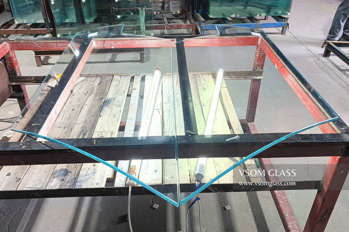 Ultra-Clear Curved Tempered Glass